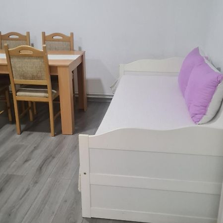 Apartman City Lejlighed Tuzla Eksteriør billede