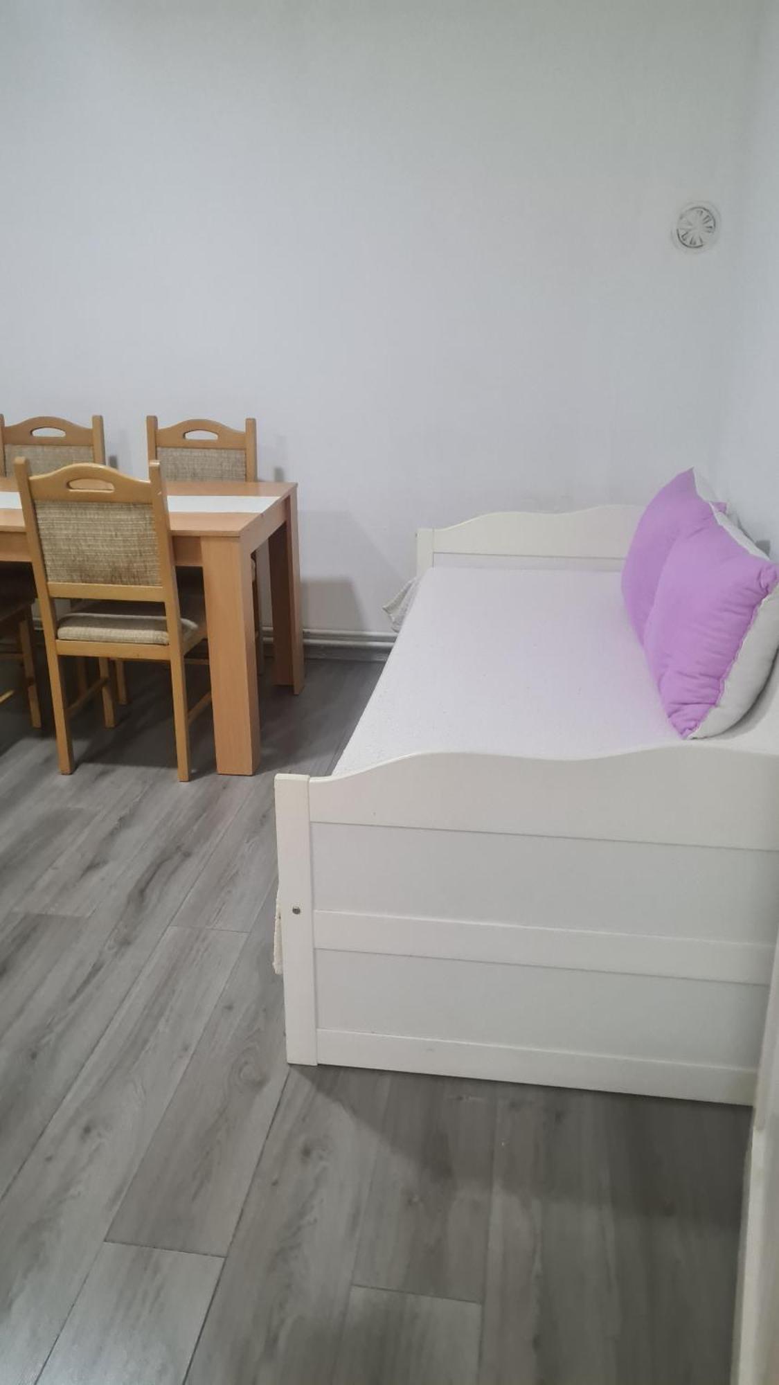Apartman City Lejlighed Tuzla Eksteriør billede